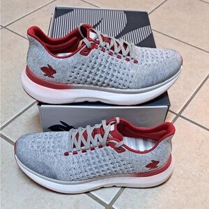 Rabbit "Dream Chaser" running shoes - Scarlet Sage - Men’s sz 11.5